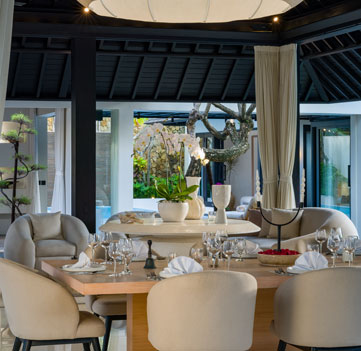Des Indes I - Dining area layout